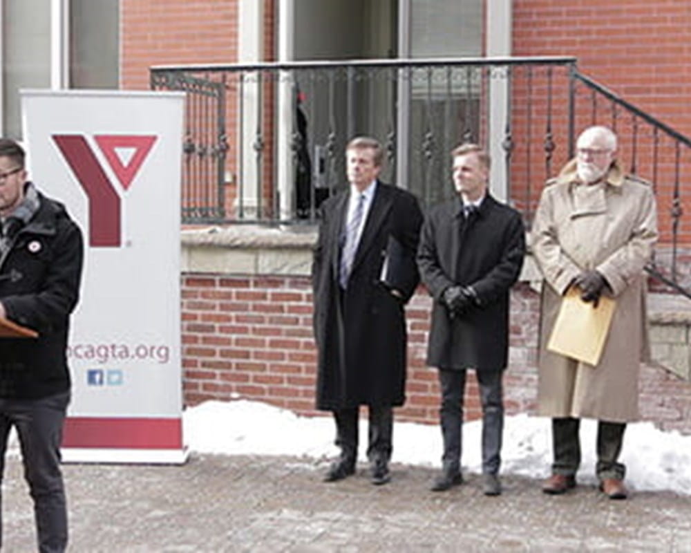 (L to R): Alex Abramovich, Mayor John Tory, Councillor Joe Cressy, David Harrison, Chair, Annex Resident’s Assoc. and Diane Sinhuber, Chair, Board of Directors, YMCA Greater Toronto.