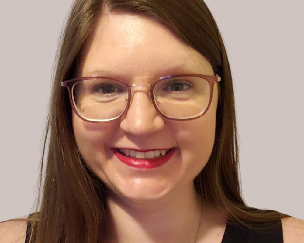 Dr. Lindsay Oliver's profile photo